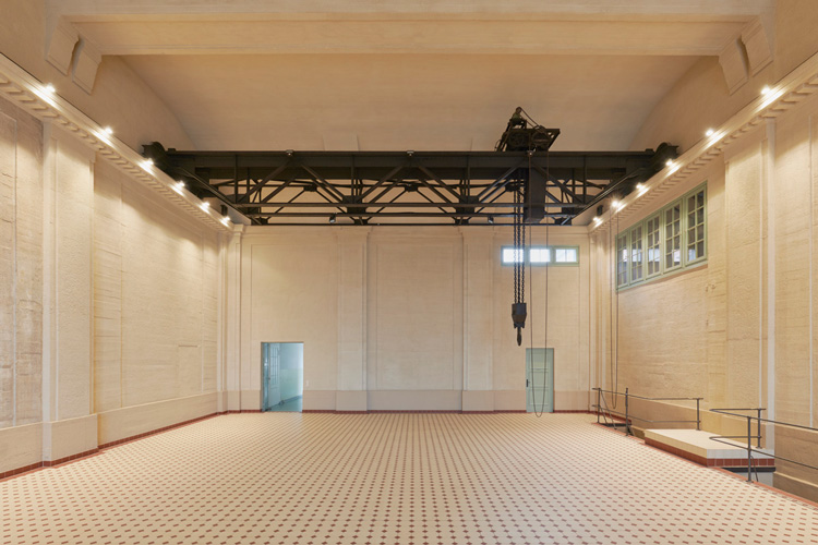 E-Werk Luckenwalde, Turbine Hall, 2019. Photo: Ben Westoby, courtesy E-Werk Luckenwalde.