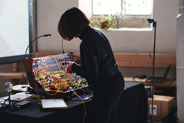 Suzanne Ciani playing Improvisations on Five Sequences, 2019. Photo: Veronica Simpson.