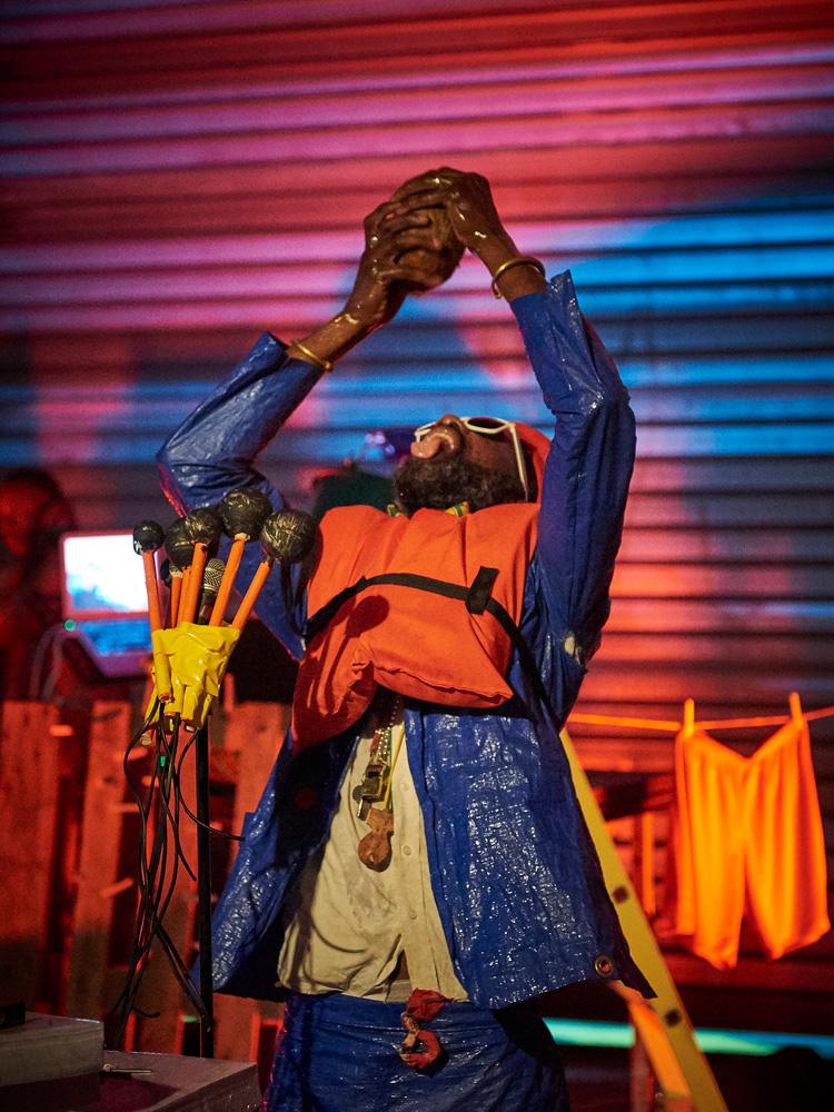 Nyugen Smith & Marvin Fabien with the participation of Youly Agasta. Lest We Forget (2017), 7 November 2019. 45 min. Photo: ©2019CieArtincidence, FIAP 2019 Martinique / Jean Baptiste Barret.