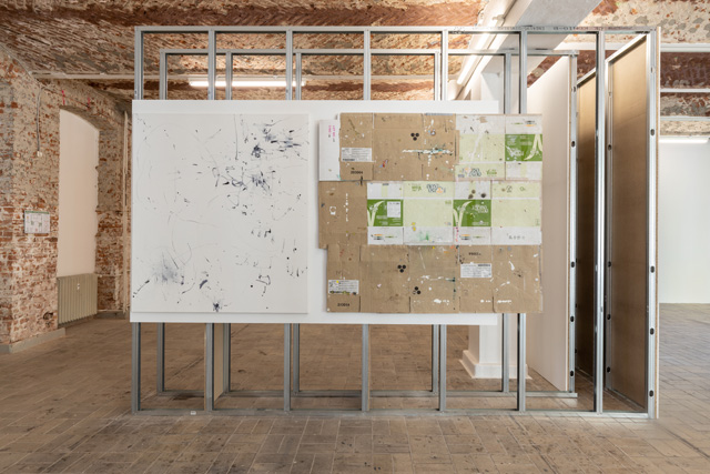 Heike-Karin Föll, iconic signature, 2016; weightless studio, 2019. Installation view (detail), Speed. KW Institute for Contemporary Art, Berlin, 2019. Photo: Frank Sperling.