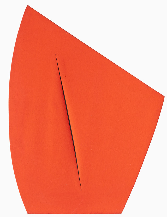 Lucio Fontana, Spatial Concept, Expectation, 1959. Water-based paint on canvas with slashes, 118 x 88 cm. Collezione Prada, Milan. © Fondazione Lucio Fontana, Bilbao, 2019.