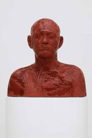 Ah Xian, <i>Human Human – Landscape. Carved Lacquer Bust 5</i>, 2000–2001. Lacquer on fibreglass resin, 45 x 46 x 28 cm. Courtesy 
              the artist. Photo: Jens Ziehe