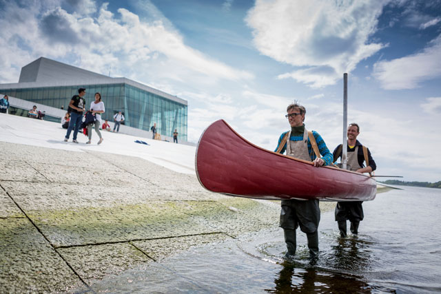 Flatbread Society Boat Oven 1, 2013. Photograph: Max McClure.