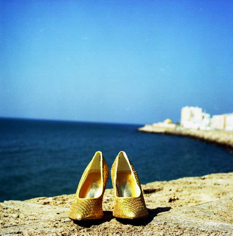 Joy Gregory, Cadiz from the series Cinderella Tours Europe, 1997–2001. Fuji Crystal Archive Print. © Joy Gregory.