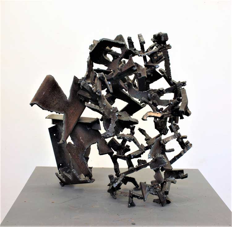 Robin Greenwood, S.3828, 2022. Steel, height approx 70 cm. Image courtesy of the artist.