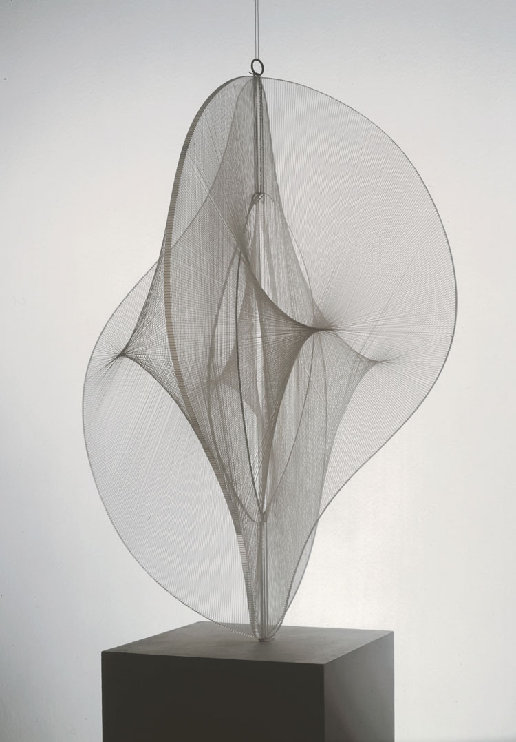 Naum Gabo. Linear Construction No. 2, 1970-1. Plastic and nylon threads, 113 x 60 x 59 cm. The Work of Naum Gabo © Nina & Graham Williams / Tate, 2019.