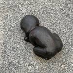 Antony Gormley, Iron Baby, 1999. Installation view, Royal Academy of Arts, London. Photo: Martin Kennedy.