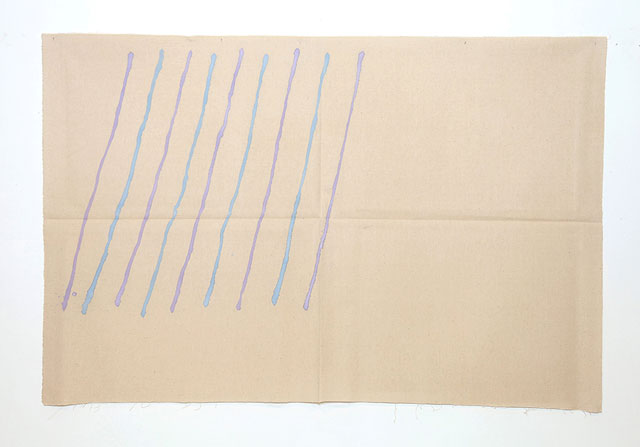 Giorgio Griffa. Linee oblique, 1969
Acrylic on canvas, 102 x 154 cm. Courtesy Archivio Giorgio Griffa and Casey Kaplan, New York.