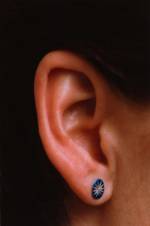 Isa Genzken. Ohr (Ear), 1980. Chromogenic colour print, 175.3 × 118.1 cm. Collection Museum of Contemporary Art Chicago, gift of Mary and Earle Ludgin by exchange. Courtesy the artist and Galerie Buchholz, Cologne/Berlin. © Isa Genzken.