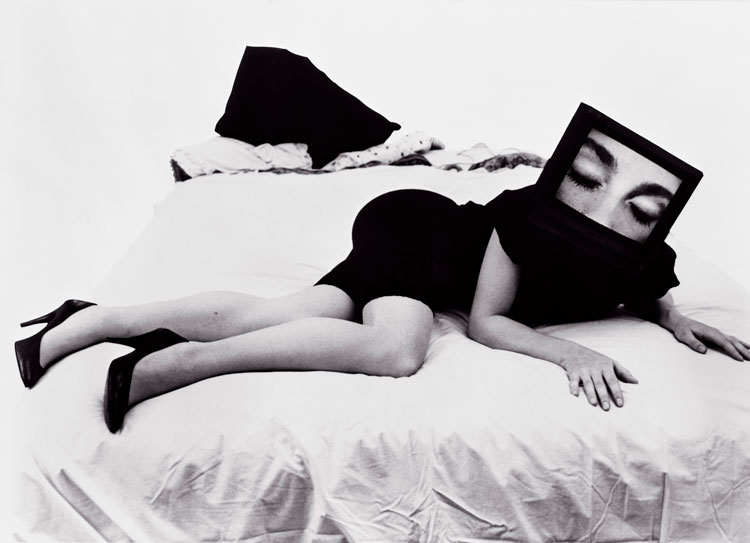 Lynn Hershman Leeson, Seduction, 1985. Black and white photograph, 22 x 29 ⅞ in (56 x 76 cm). Courtesy the artist; Bridget Donahue Gallery, New York; and Altman Siegel, San Francisco.