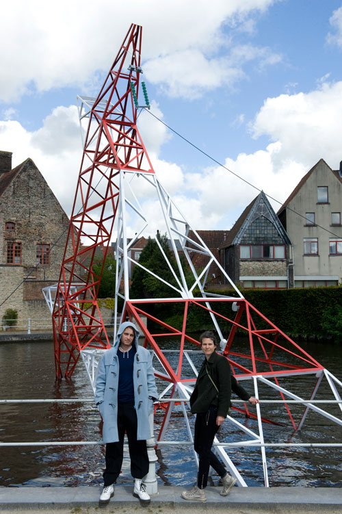 HeHe. Undercurrent, with the artist couple in the foreground. © Piet Goethals.