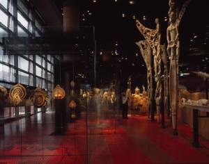 Musée du quai Branly, Paris, Frankrig
AJN; Ateliers Jean Nouvel. Interior view. Photo: Philippe Ruault 
© Philippe Ruault