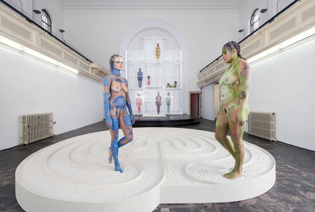 Donna Huanca. SCAR CYMBALS, 2016. Performance view. Commissioned by Zabludowicz Collection. Courtesy the artist and Peres Projects. Photograph: Thierry Bal.