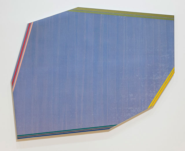 Kenneth Noland. Indo, 1977. Acrylic on canvas, 193.7 x 240 cm.