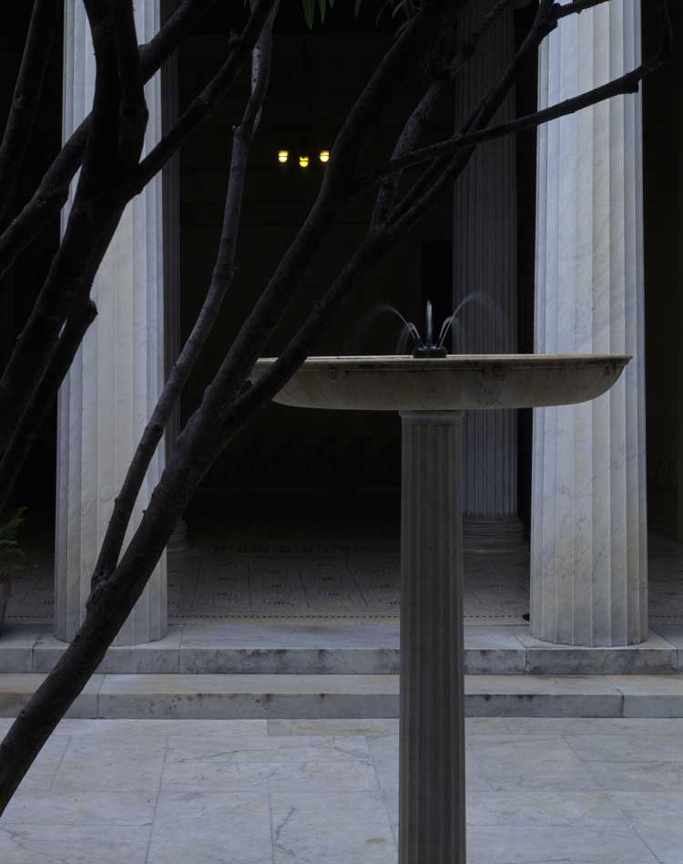 Villa Kérylos 11-2022. Digital c-print. Photo: Hélène Binet.