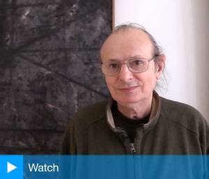 György Jovánovics talking to Studio International at The Mayor Gallery, London, 5 October 2016. Photograph: Martin Kennedy.