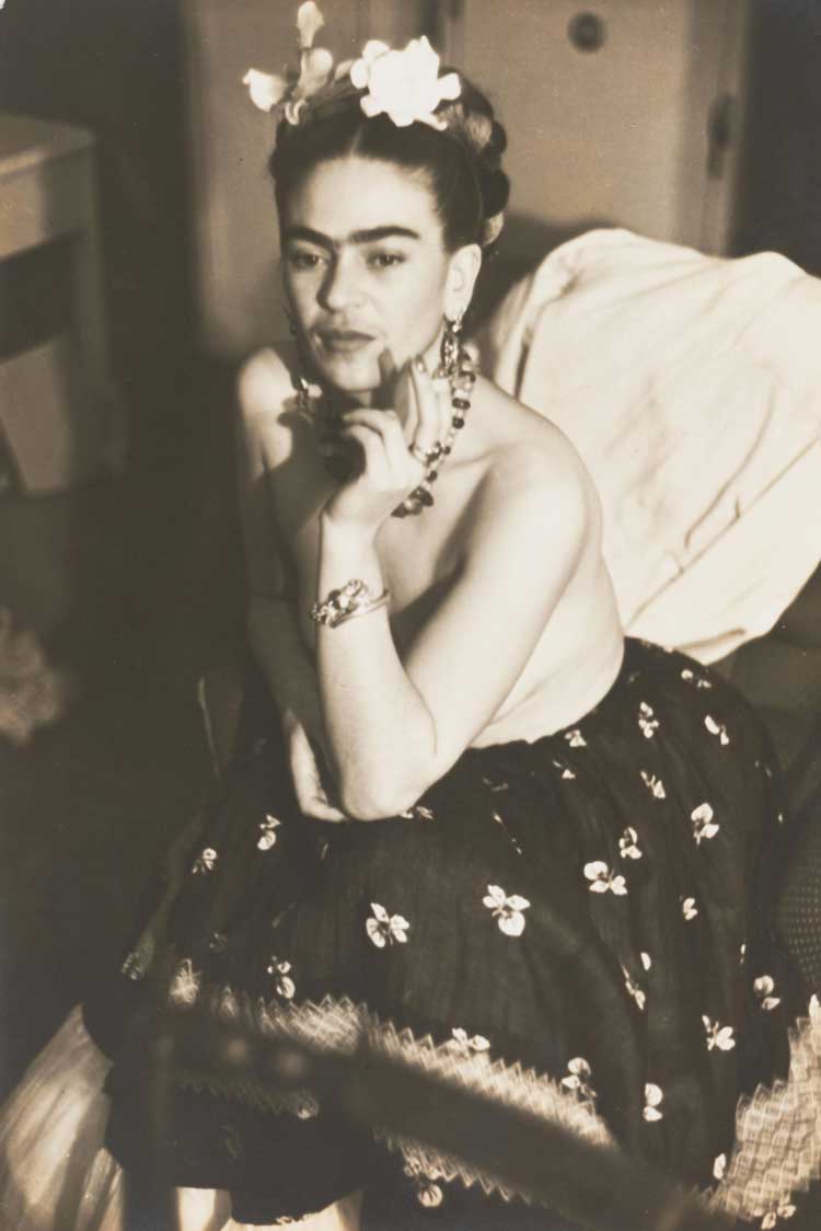 Julien Levy, Frida Kahlo 1938. © Courtesy Philadelphia Museum of Art.