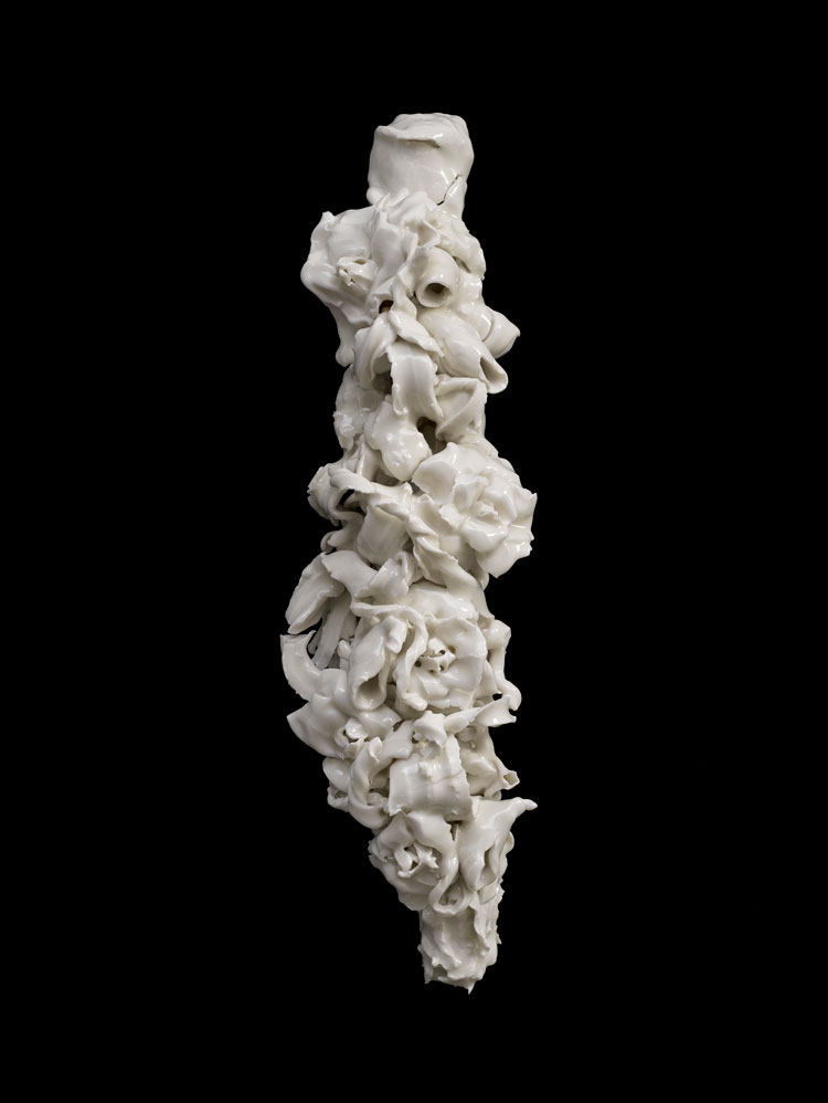 Rachel Kneebone. Eddy I, 2020. Porcelain, 20 7/8 x 6 11/16 x 3 15/16 in (53 x 17 x 10 cm). © Rachel Kneebone. Photo © White Cube (Theo Christelis).