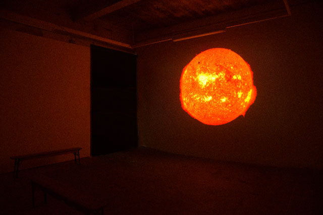 William Kennedy, when it's cold i'd like to die, 2019. Video installation, three films, single channel, colour, sound, 9 min 16 sec. Installation view, Paulilles Gallery, London 2019. © the artist.© the artist.