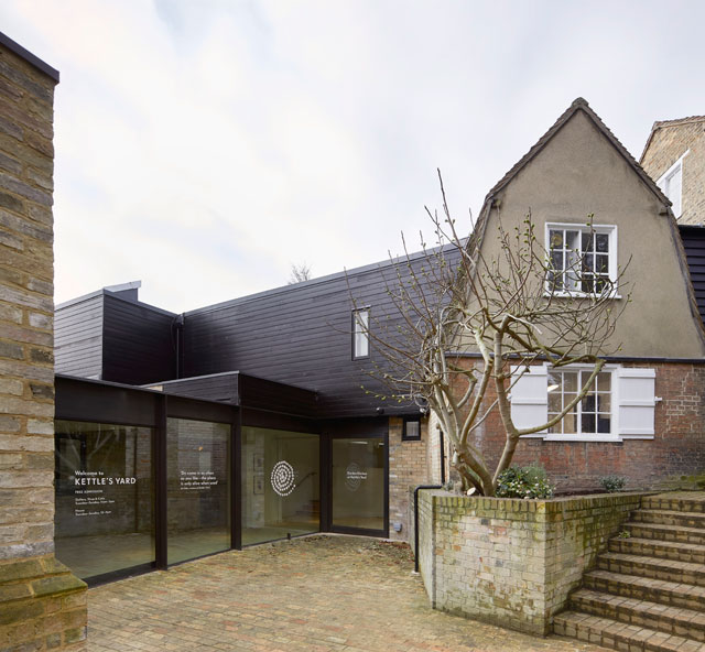 Kettle's Yard, Cambridge. New entrance. Fobert Architects © Hufton+Crow.