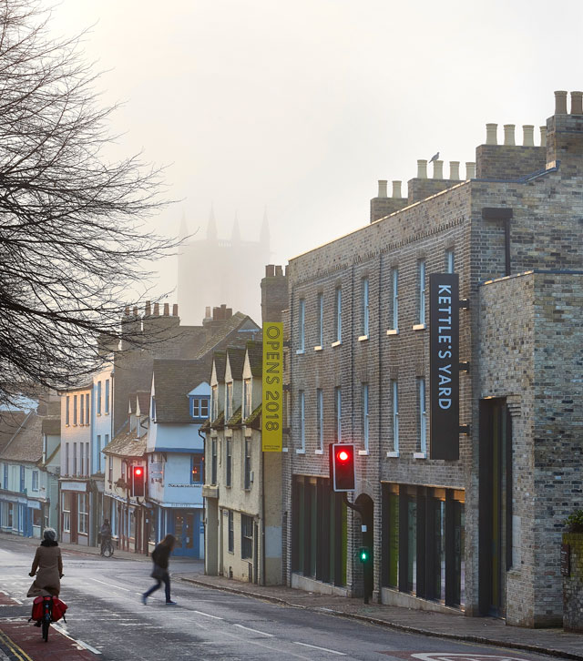 Kettle's Yard, Cambridge. Replaced brick exterior, Castle Street. Fobert Architects © Hufton+Crow.