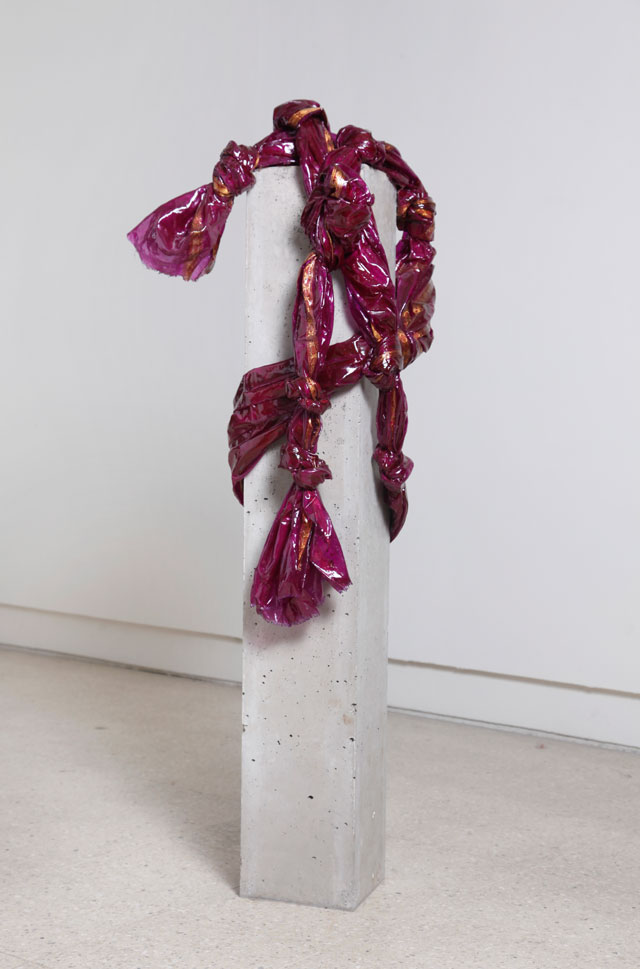 Bharti Kher. Portrait from memory I, 2012-13. Sari, resin, cement, 109 x 30 x 44 cm. Courtesy the artist, Photograph: Shankar Natarajan.