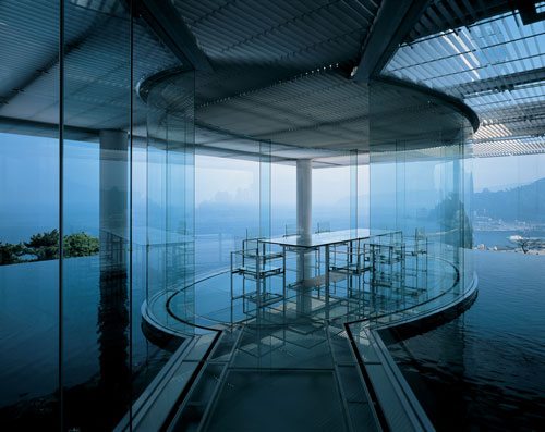 Kengo Kuma. Water/Glass, Atami, Shizuoka, Japan © Mitsumasa Fujitsuka.