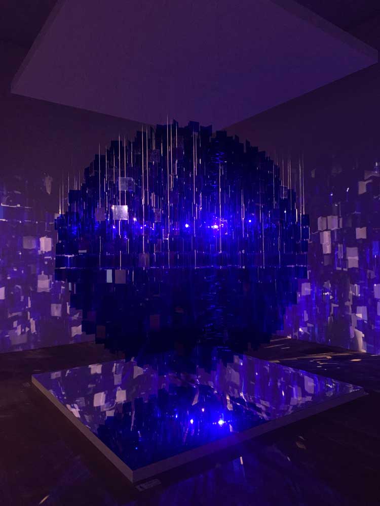 Julio Le Parc, Blue Sphere, 2001; remade 2024. Installation view, Tate Modern, London, 8 June 2026 – 3 May 2027. Photo: Bronac Ferran.