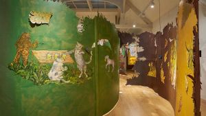 Candice Lin, g/hosti, 2025. Installation view, Whitechapel Gallery. Photo © Above Ground Studio (Matt Greenwood).