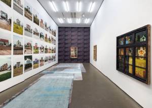 Li Qing, East of Eden, installation view, Galerie Eigen + Art, Berlin, 2020.