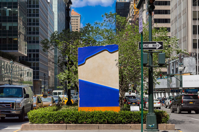 Lluís Lleó. Morpho’s Nest in the Cadmium House. Five fresco-like paintings on sandstone, installation view, Park Avenue malls in New York, 2017. Photograph: Corrado Serra.