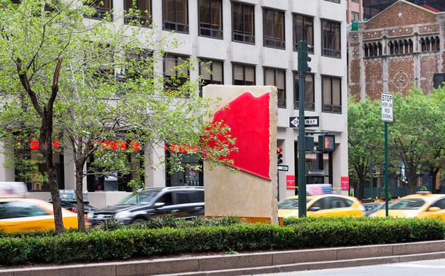 Lluís Lleó. Morpho’s Nest in the Cadmium House. Five fresco-like paintings on sandstone, installation view, Park Avenue malls in New York, 2017. Photograph: Corrado Serra.