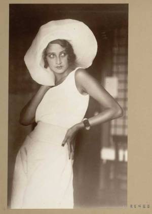 Jacques Henri Lartigue, Album 1930, Renée Biarritz, August. Gelatin silver print. Photograph JH Lartigue © Ministère de la Culture-France/A.A.J.H.L.