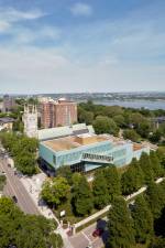 Pierre Lassonde Pavilion, Musée National des Beaux-Arts du Québec. Aerial view. Photograph: Bruce Damonte. © OMA.