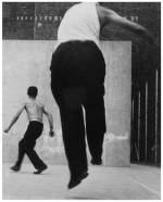 Leon Levinstein. <em>Handball Players</em>, Lower East Side, 1950s–1960s.
Gelatin silver print, 32.9 x 26.4 cm.
The Metropolitan Museum of Art, Purchase, The Horace W. Goldsmith Foundation Gift,
through Joyce and Robert Menschel, 1987. 