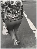 Leon Levinstein. <em>Untitled,</em> New York City, 1960s–70s.
Gelatin silver print, 35.5 x 26.3 cm.
The Metropolitan Museum of Art, Gift of Gary Davis, 2007. 