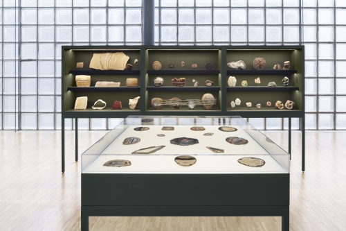 View of various minerals from the stone collection of Roger Caillois in National Museum of Natural History, France. © Nacása & Partners Inc. Courtesy of Fondation d’enterprise Hermès.