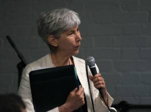 Carla Rapoport, Director and Founder of The Lumen Prize, presenting at the 2016 Winners’ Gala, Hackney House, London, 29 September 2016.