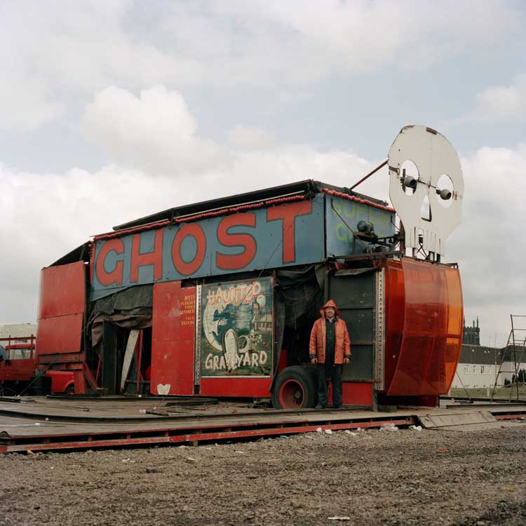 Peter Mitchell, Francis Gavan, Ghost Train Ride, Woodhouse
Moor, Leeds, Spring 1986, © Peter Mitchell.