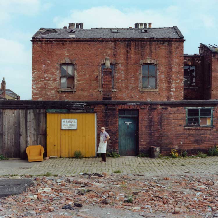 Peter Mitchell, Max Babbin, Vulcan Street, Leeds, 1979. © Peter Mitchell.