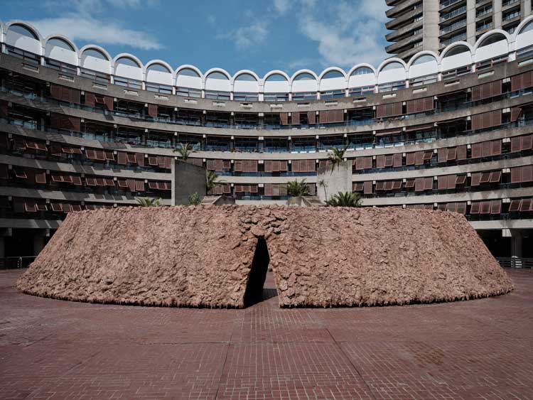 Delcy Morelos: Origo, installation view, Barbican, London, 15 May – 31 July 2026. Photo: Barbican Art Gallery / Thomas Adank. © Delcy Morelos.