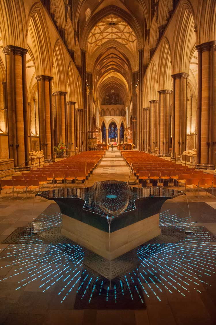 Bruce Munro. Star of Bethlehem, 2014. Courtesy of the Artist. Installation view Salisbury Cathedral. Photo: Ash Mills.