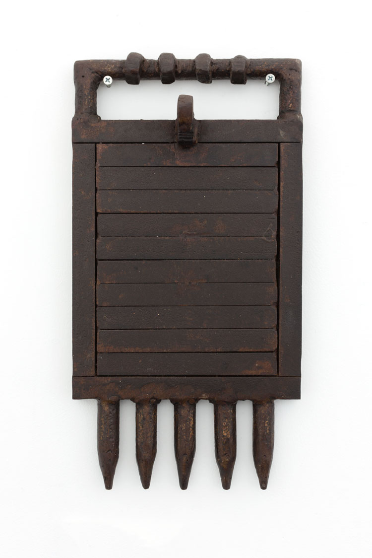 Hilarie Mais. Washboard 1980 (Weapon series). Steel, 37 x19 x 10 cm. Photo: Jessica Maurer.