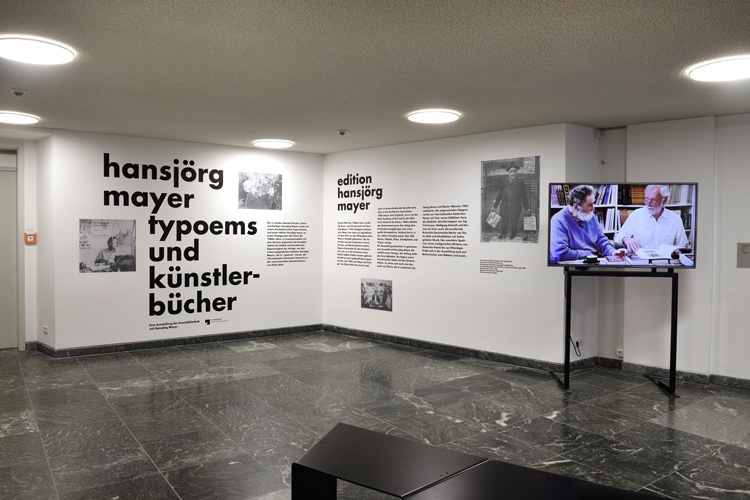 Hansjörg Mayer: Typoems and Artists’ Books, installation view, Kunstbibliothek, Berlin, 25 October 2019 – 12 January 2020. Photo: © Kunstbibliothek, Staatliche Museen zu Berlin / Dietmar Katz.