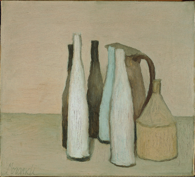 Giorgio Morandi, Still Life (Natura morta), 1951. Oil on canvas, 36 x 40 cm. Istituzione Bologna Musei/Museo Morandi. © Giorgio Morandi, VEGAP, Bilbao, 2019.