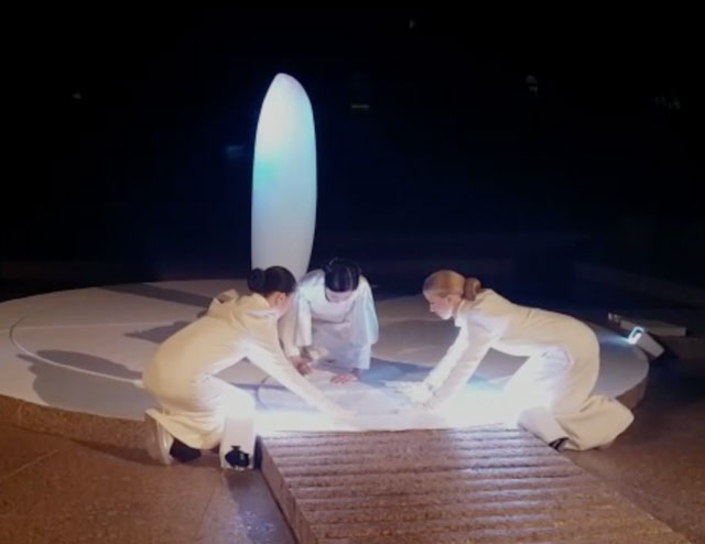 Mariko Mori performing Oneness in the Moongate Garden of the Sackler Gallery, Washington DC, 16 November 2018.