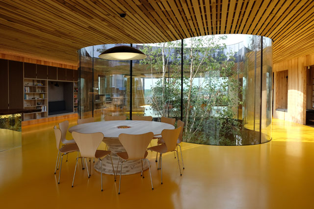 Kitchen table, Maggie’s Centre for cancer care, Oldham. Photograph: Jasmin Sohi.