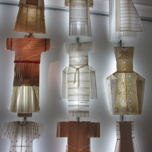 Tatiana Badanina. White Clothes, 2007-12. Paper, light, 400 x 700 x 30 cm.