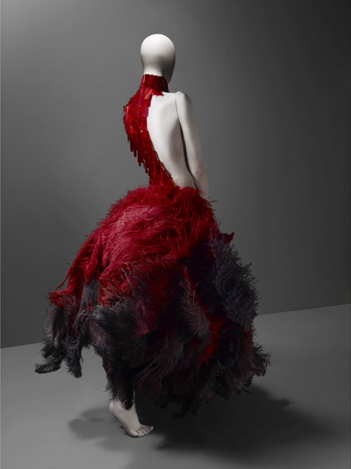 Alexander McQueen. Dress, VOSS, spring/summer 2001.  Courtesy of The Metropolitan Museum of Art, Photograph © Sølve Sundsbø/Art + Commerce.