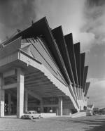 Kikutake Kiyonori. <em>Miyakonojo Civic Center</em>, 1966. Miyazaki, Japan. Photo: Oyama Takashi.